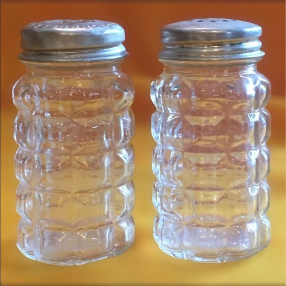 Anchor Hocking Waffle Salt Pepper Glass  S… - Picture 1 of 11